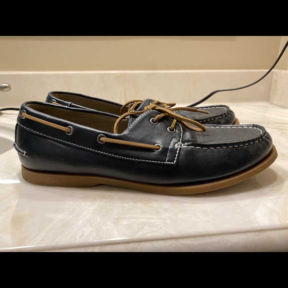 Call it spring shoes - Picture 3 of 3